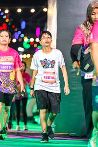 BIB: 16018, 18816, 188
                            <button type="button" onclick="openModal(24688638)" class="btn btn-primary btn-sm float-right btn-popup" data-toggle="modal" data-target=".modal-high-quality">
                        <i class="fas fa-shopping-cart"></i> Add to Cart
                    </button>
                                            <button type="button" onclick="isThisMe(24688638, true)" class="btn btn-success btn-sm float-right btn-popup btn-isme hidden" data-toggle="tooltip" data-placement="bottom" title="นี่คือรูปของคุณใช่ไหม คลิกที่นี่เพื่อเอาเข้าอัลบั้ม">
                        <i class="fas fa-plus"></i> Add to album
                    </button>
                    <button type="button" onclick="isThisMe(24688638, false)" class="btn btn-warning btn-sm float-right btn-popup btn-isnotme hidden">
                        <i class="fas fa-ban"></i> Remove from album
                    </button>